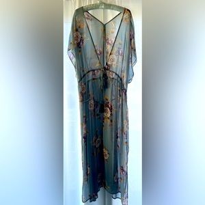 Xhilaration XXL duster dress Beautiful vintage look with floral print